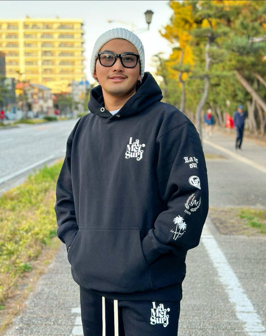 Multi Logo foodie 秋服先行予約