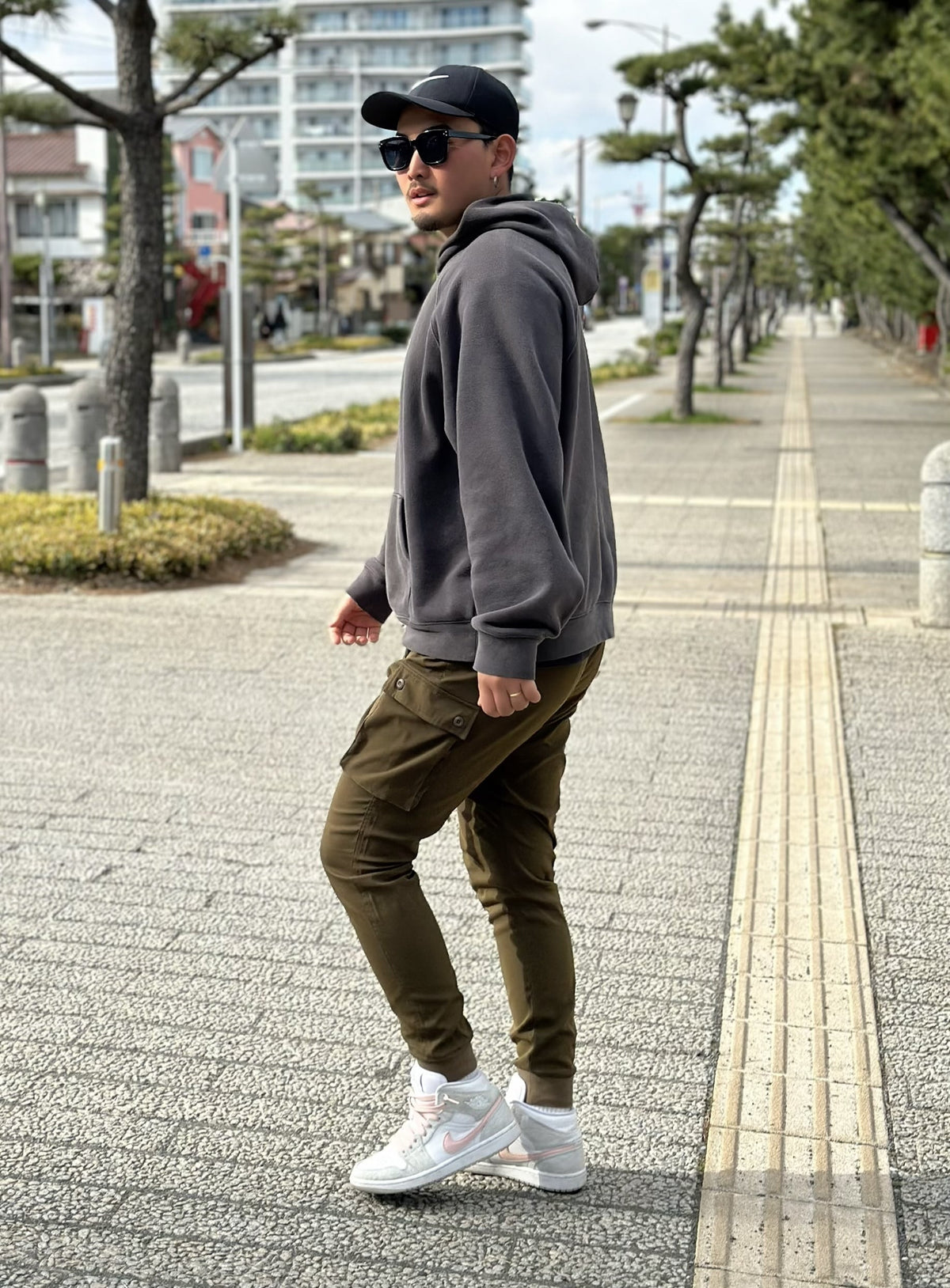 [即日発送]Jogger cargo pants(khaki)