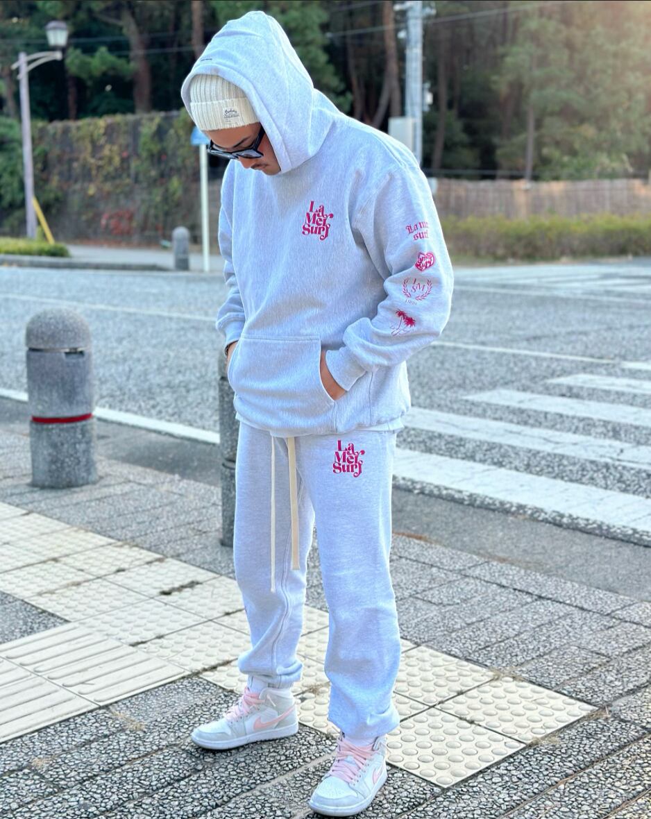 Multi Logo foodie 秋服先行予約