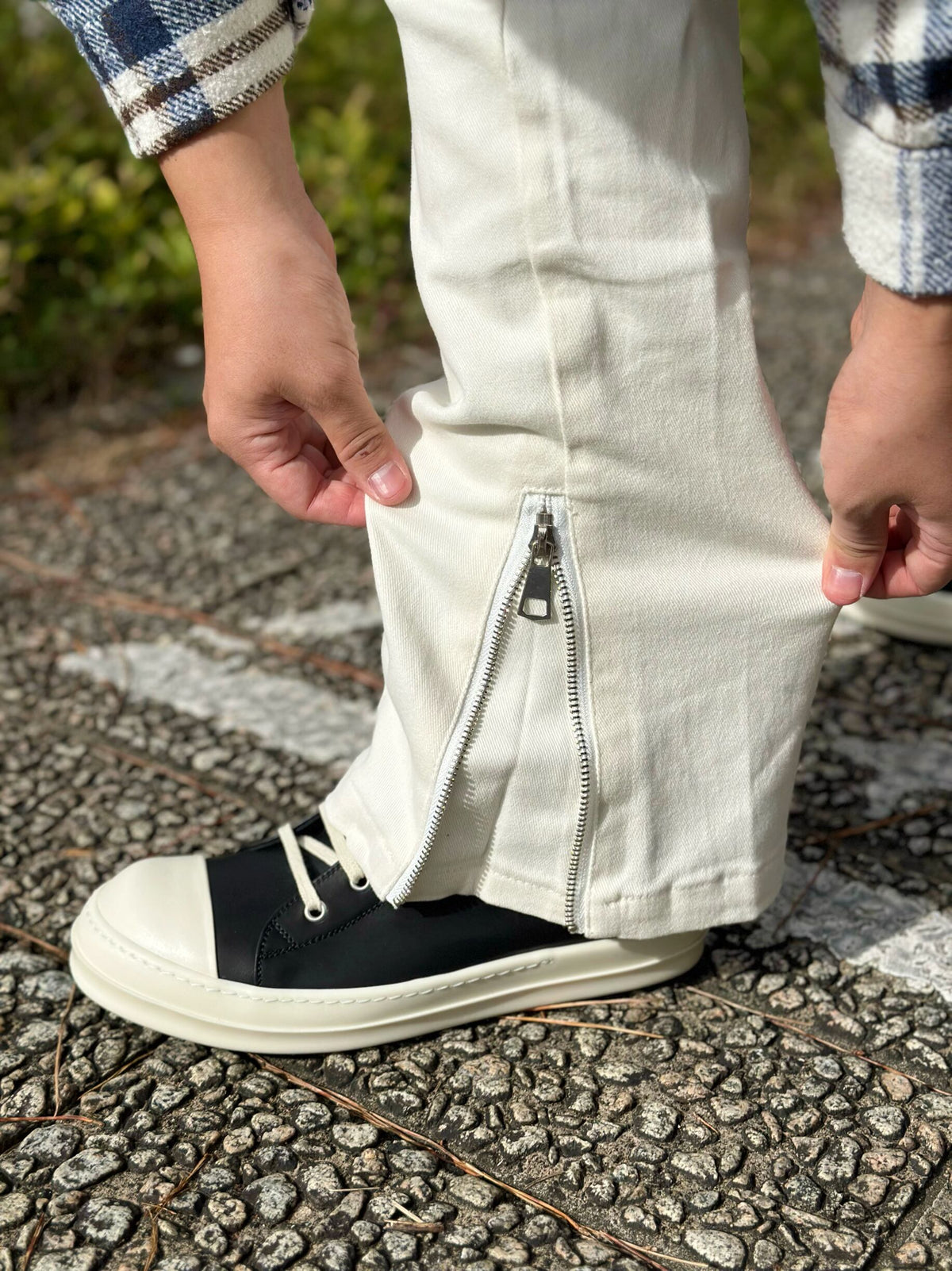 Edge Style Flare Cargo Pants