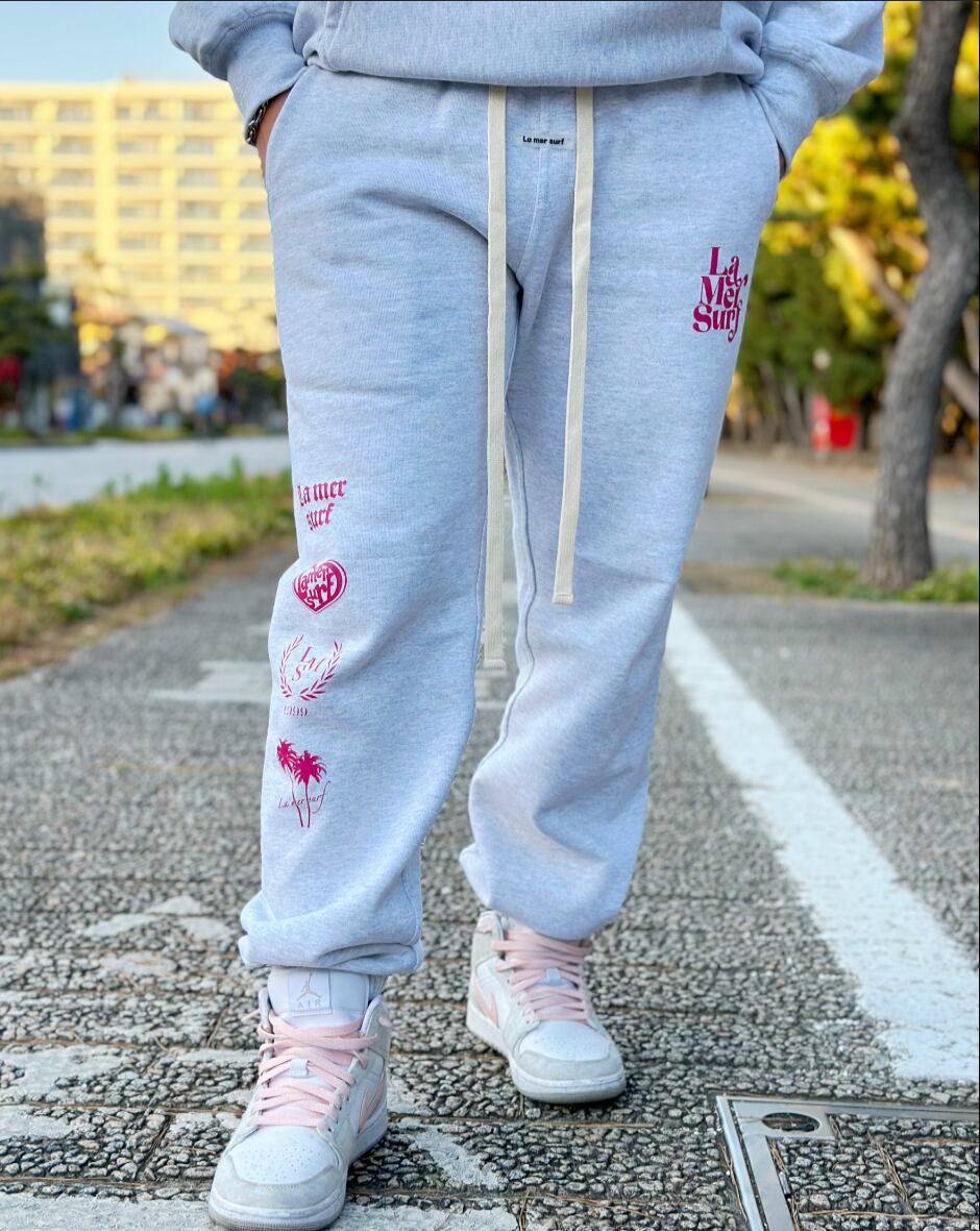 Multi Logo sweat pants 秋服先行予約
